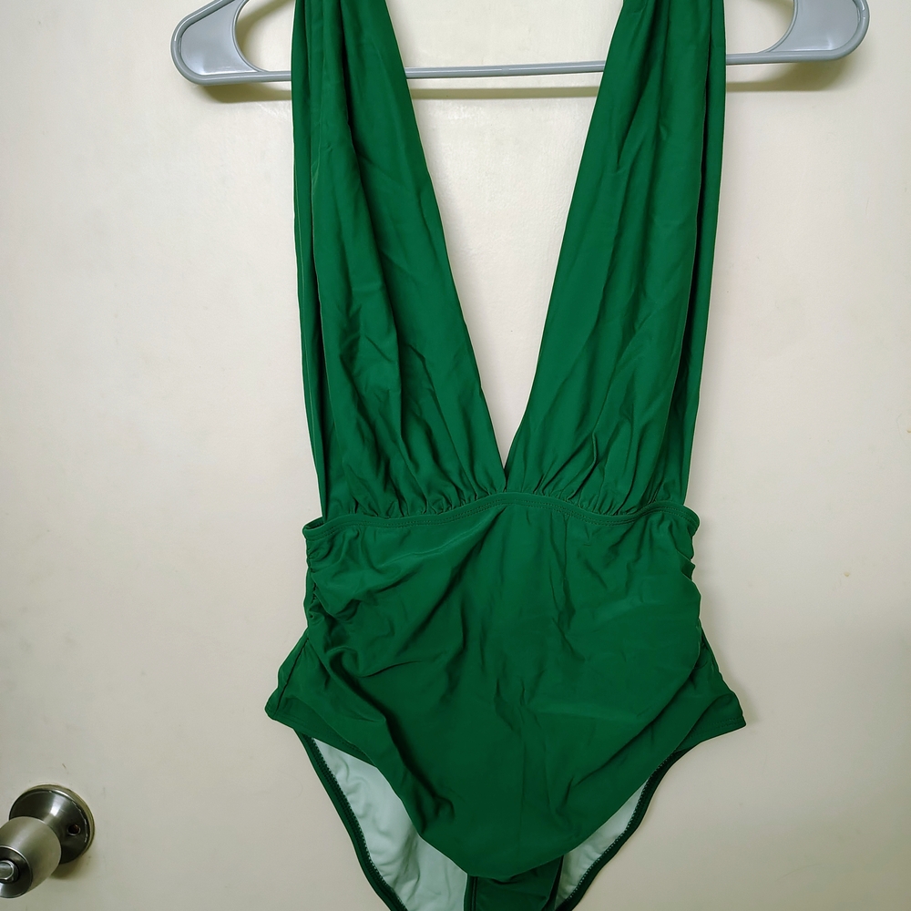 Cupshe Green Women's One Piece Swimsuit - Picture 2 of 3